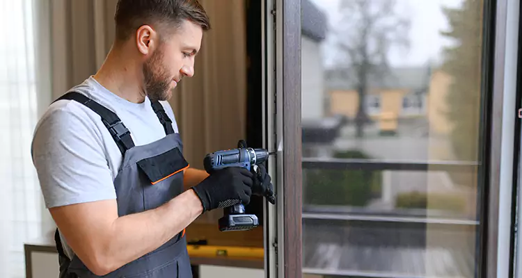 Sliding Screen Door Handle Repair in Four Corners, FL