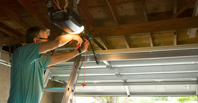 Chamberlain Garage Door Repair in Four Corners, FL